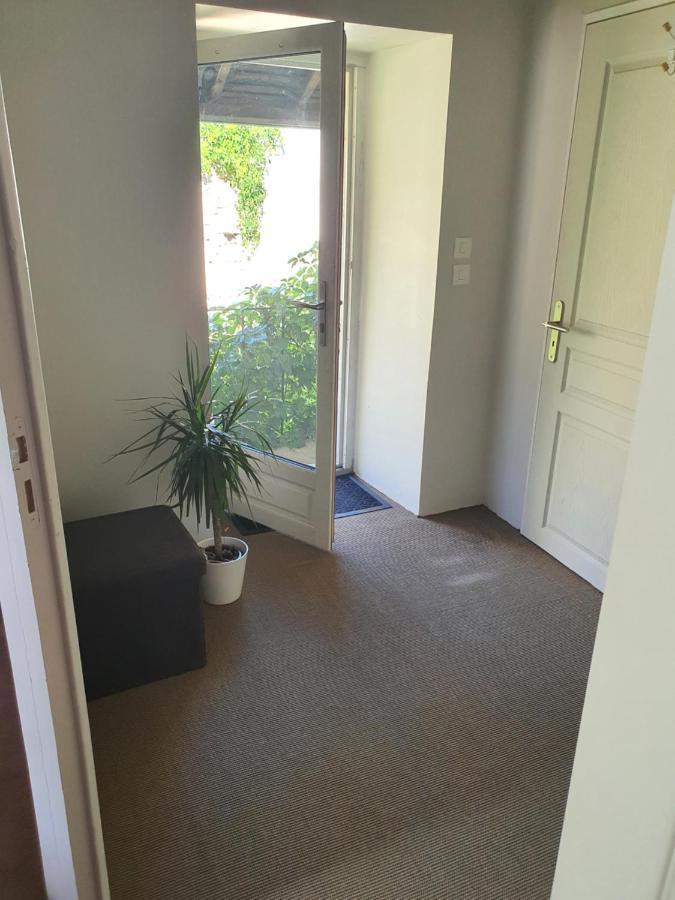 Chambre Avec Salle De Bain Hotel Donzy Exterior photo