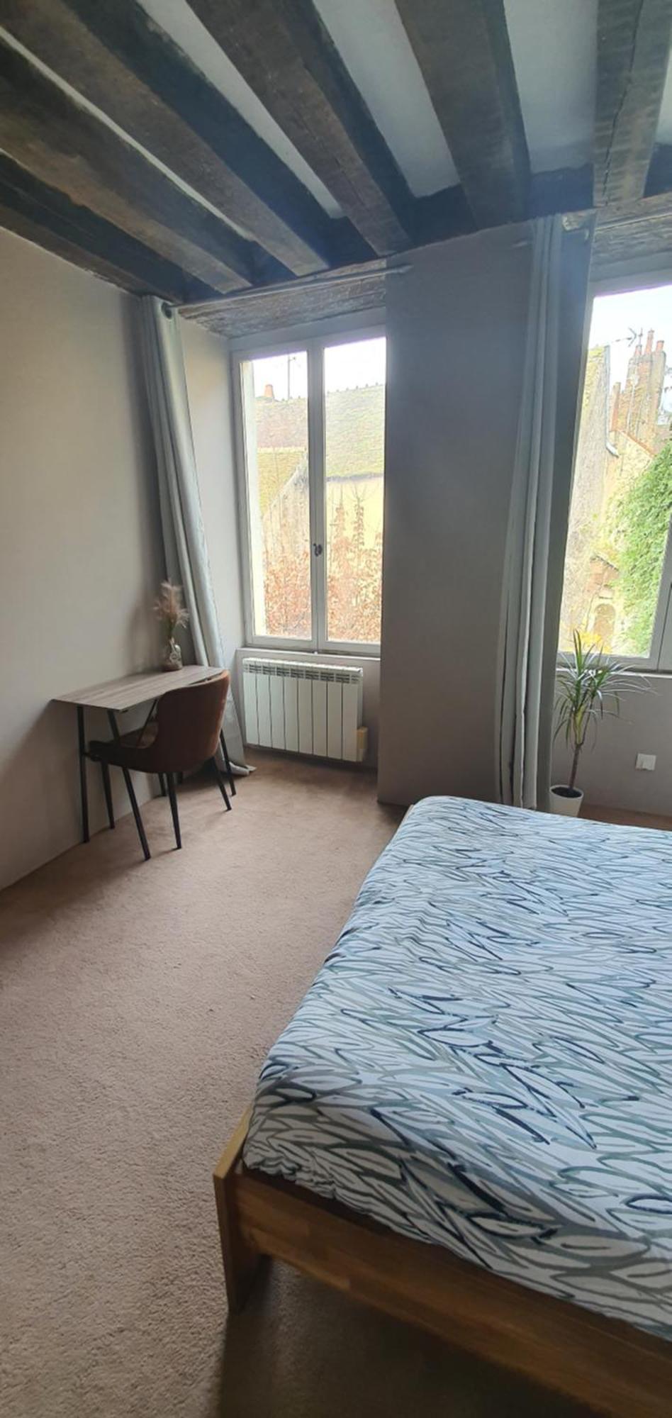 Chambre Avec Salle De Bain Hotel Donzy Exterior photo